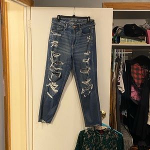 American Eagle Stretch Mom Jean